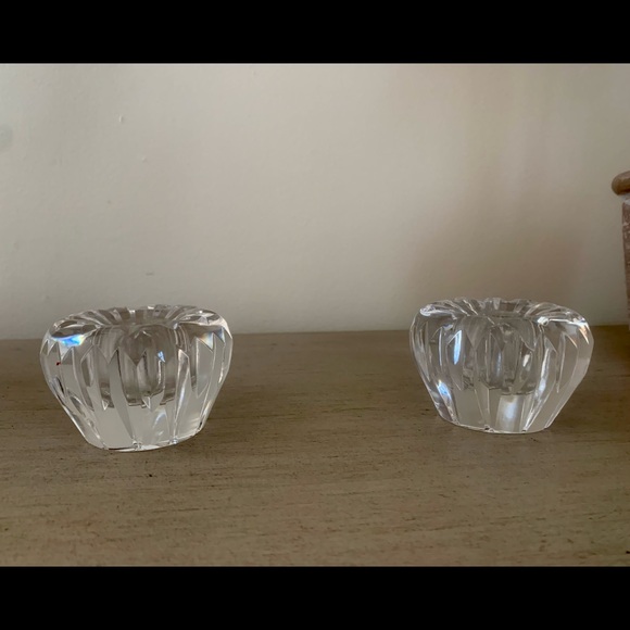 Elegant crystal candle stick holders. Set of two. - Picture 2 of 6
